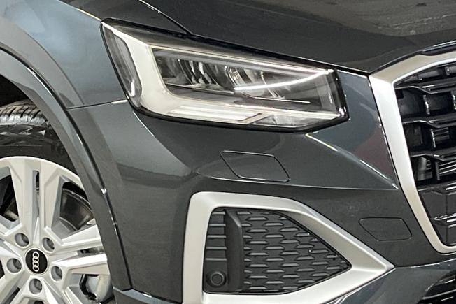 AUDI Q2 Photo 19