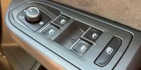 Volkswagen Golf Photo 16