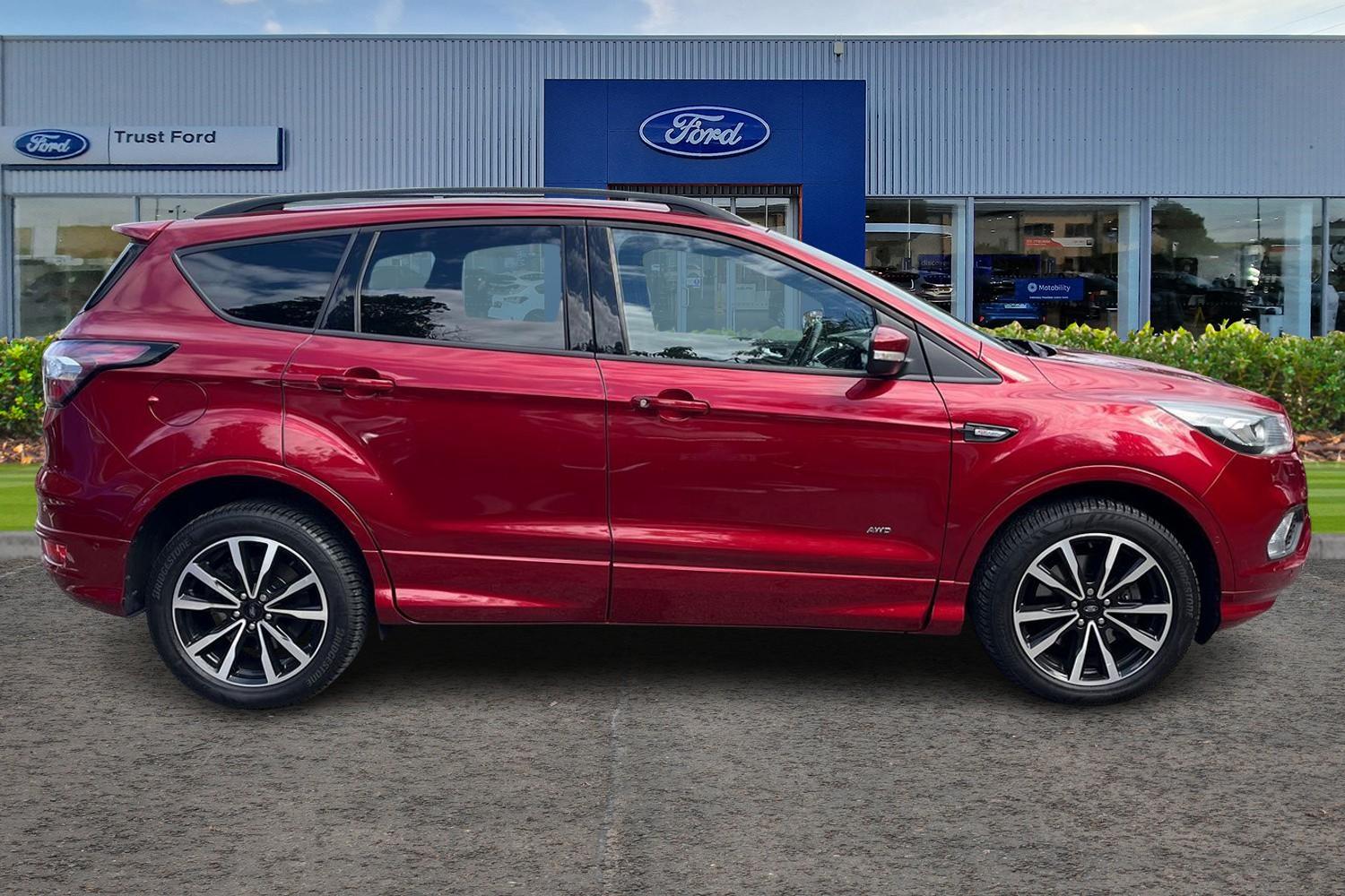 Ford Kuga Photo 2