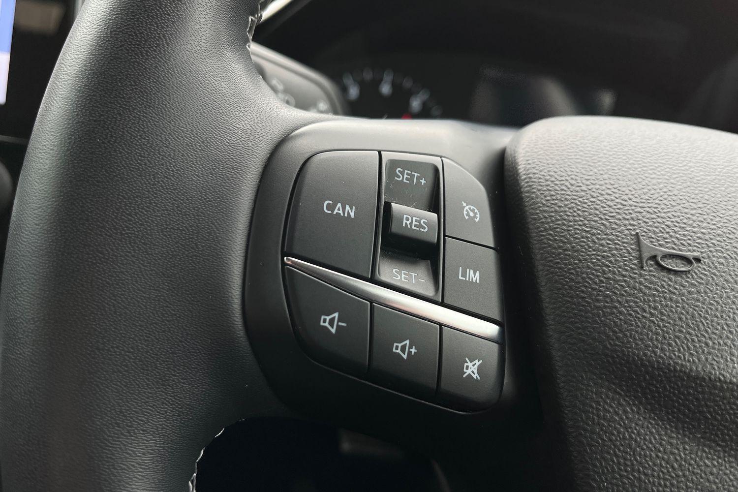 Ford Fiesta Photo 34