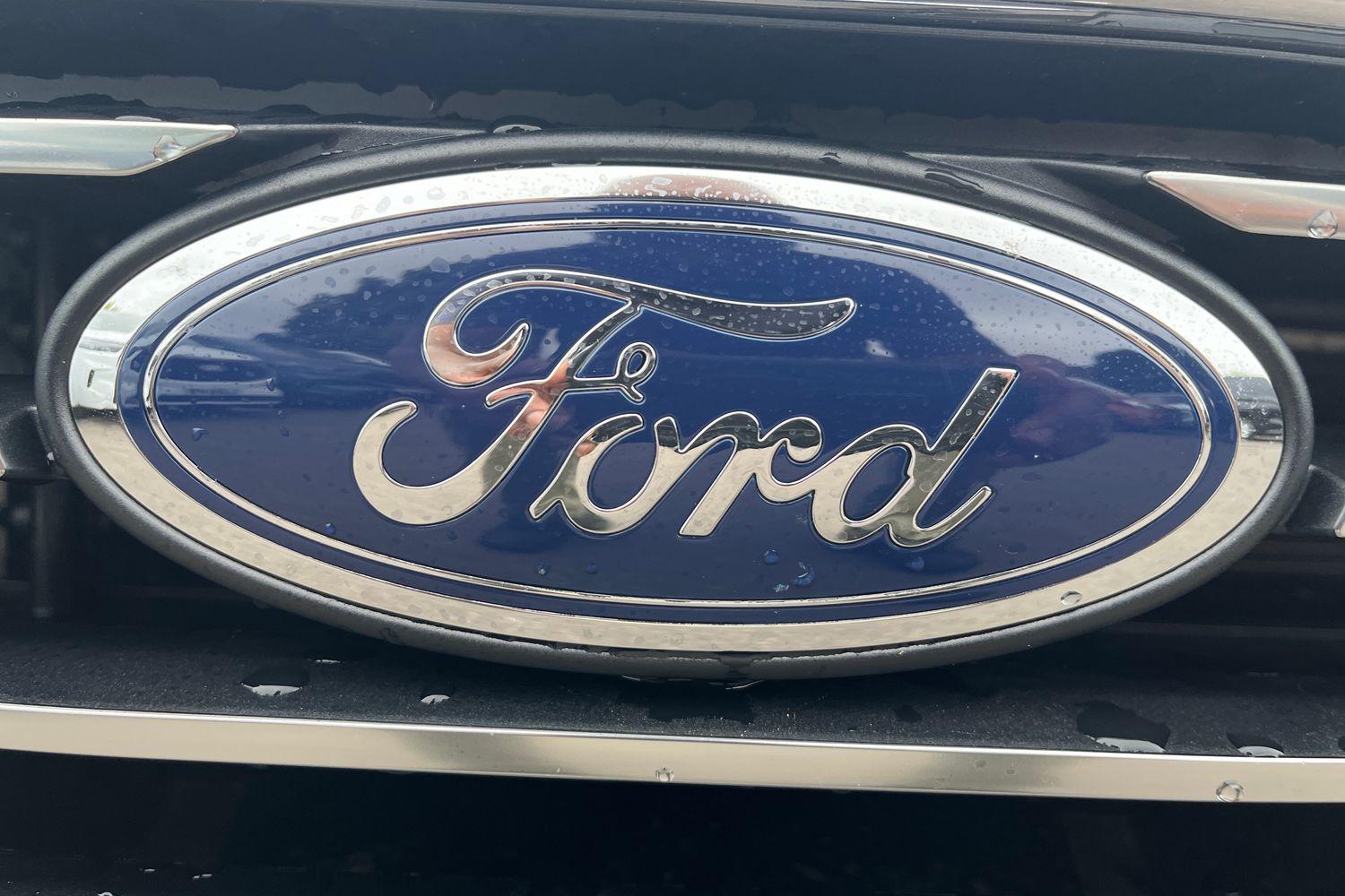 Ford FIESTA Photo 30