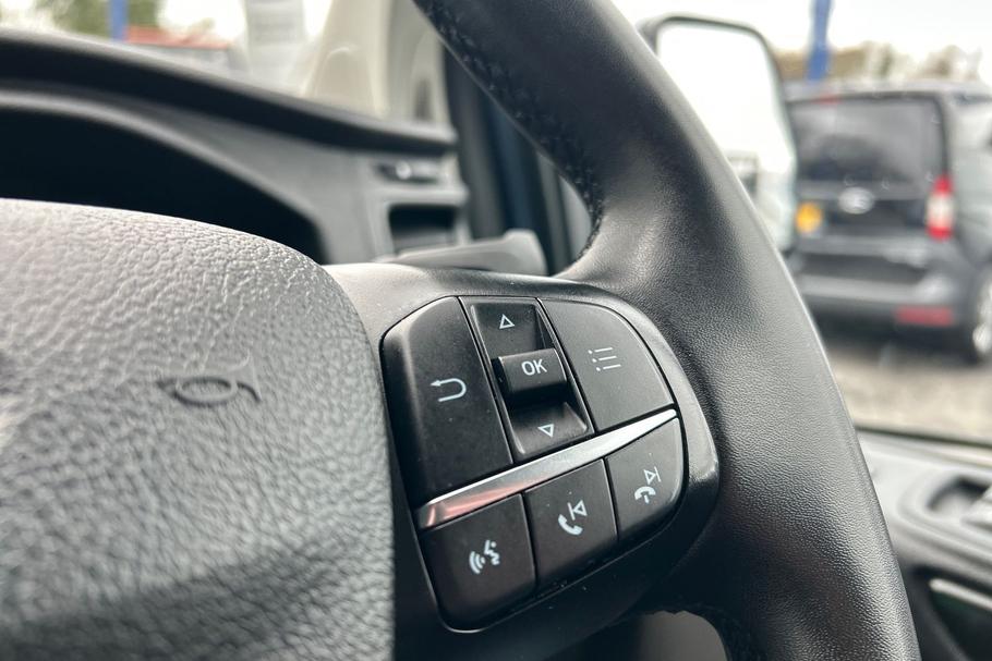 Used FORD TRANSIT CUSTOM MC72COJ 36