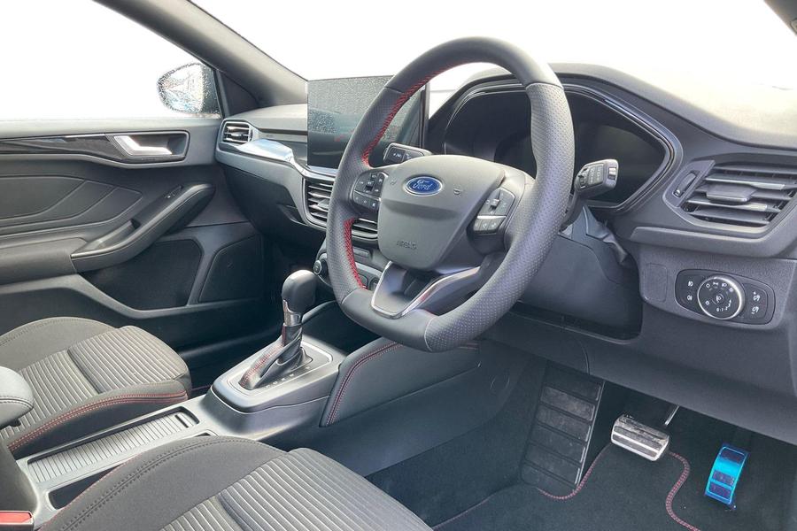 Ford FOCUS Photo autoimg-3bec038c4aaacb7ffc0ee538916896182e51d388.jpg