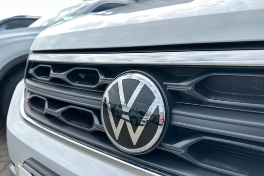 Volkswagen T-roc Photo autoimg-3bed073e58887a851863dc81ce3650f29f480971.jpg
