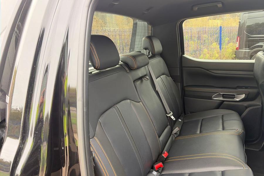 Ford RANGER Photo autoimg-3bf13f0be9bc43efe1c74d38b34e91d0e2714366.jpg