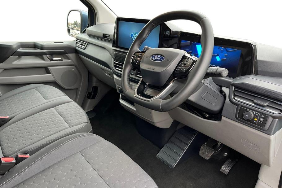 Used Ford TRANSIT CUSTOM 13