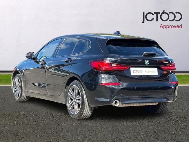 BMW 1 Series Photo 3