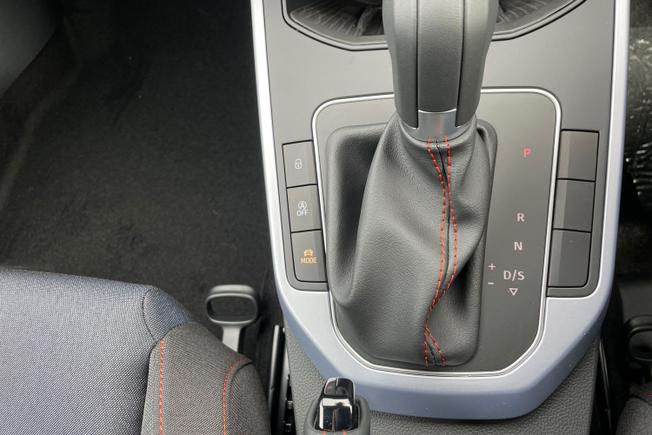 SEAT Arona Photo 33