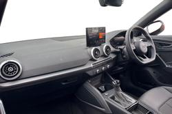 AUDI Q2 Photo 2