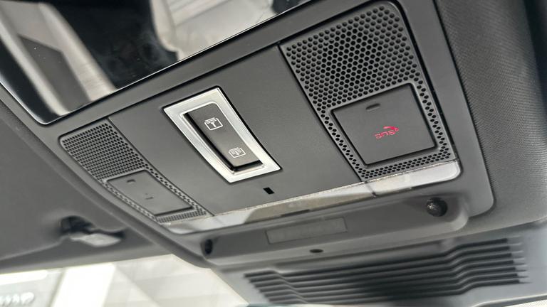 Used Land Rover Discovery Sport BJ25MBF 23