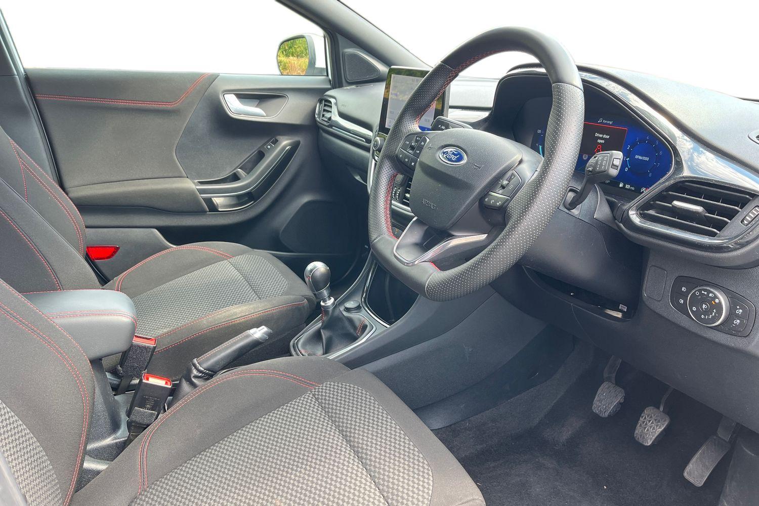 Ford PUMA Photo 8