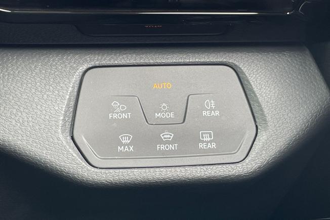 VOLKSWAGEN Id.5 Photo 45