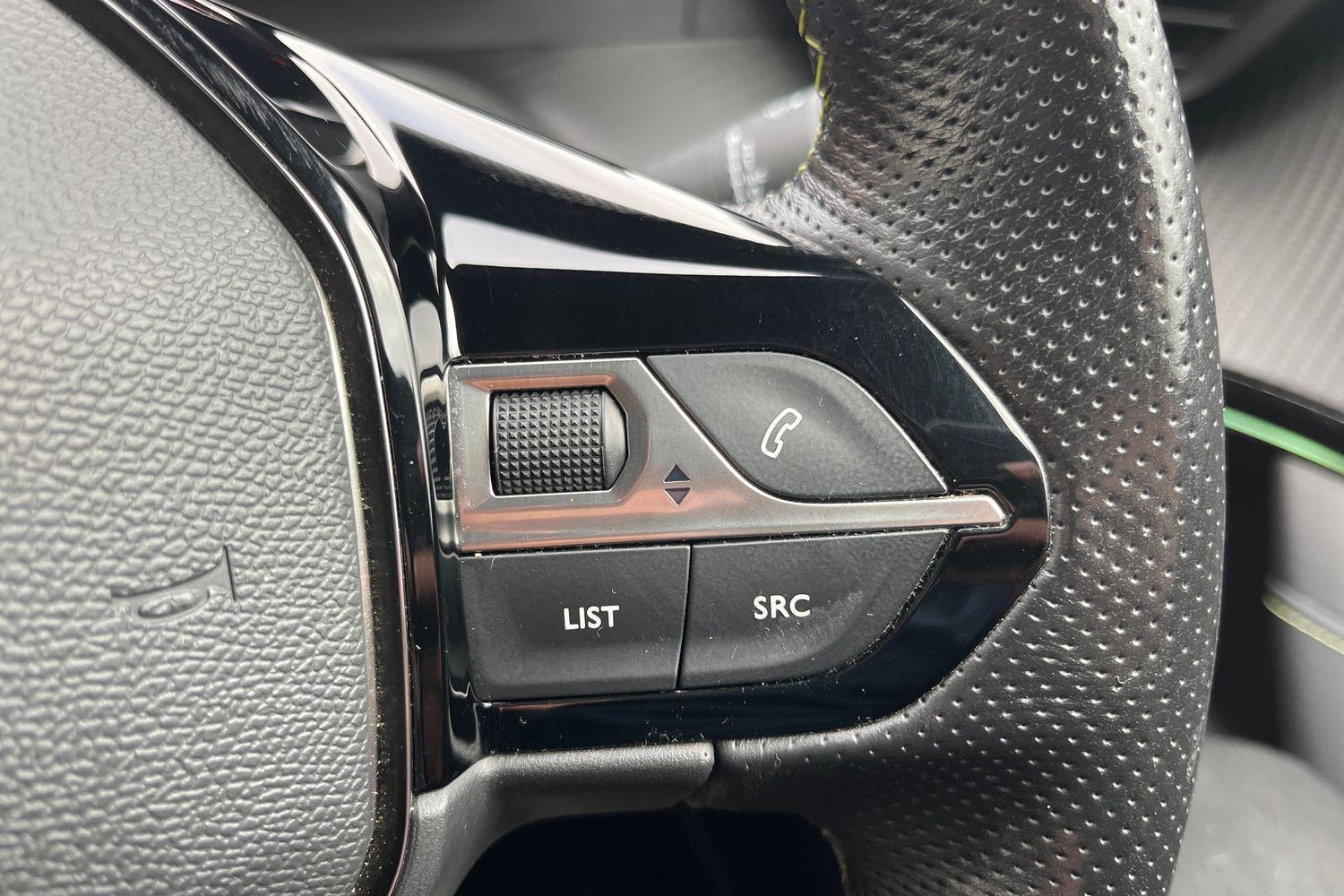 Peugeot 2008 Photo 35