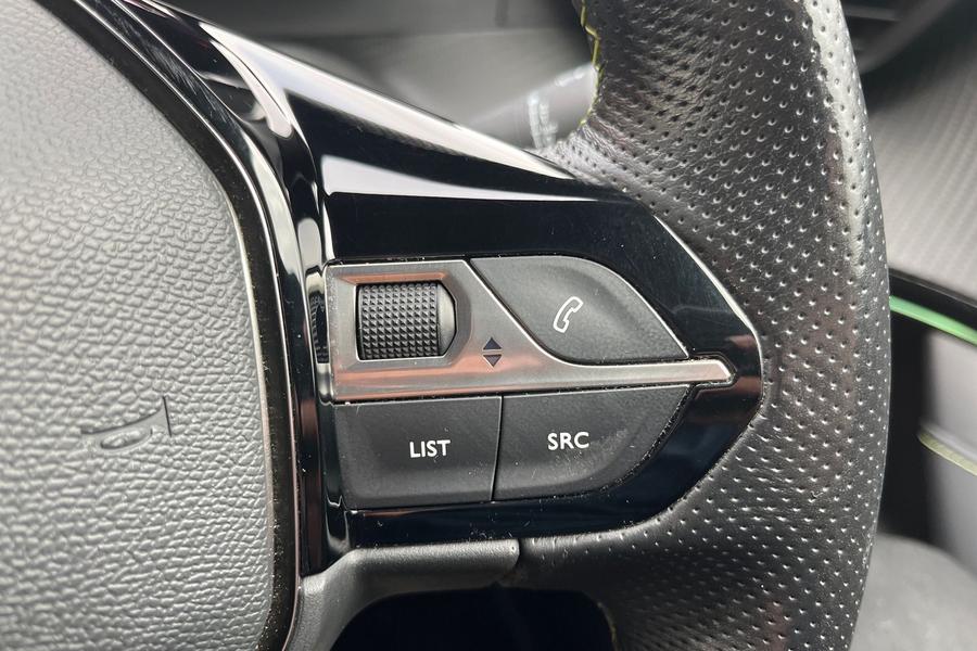 Peugeot 2008 Photo autoimg-3c01bda459552f41e929156d10f54b1c1feea3c7.jpg