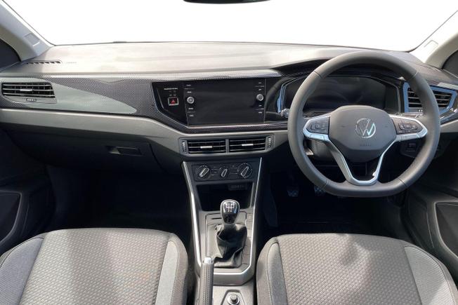 VOLKSWAGEN Polo Photo 10