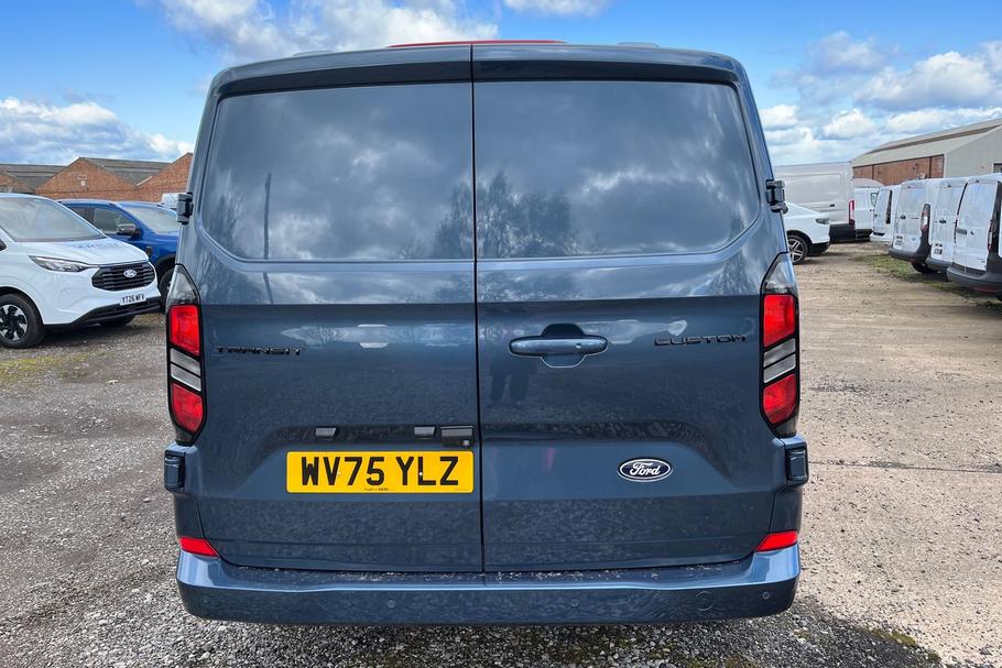 Used Ford TRANSIT CUSTOM WV75YLZ 13