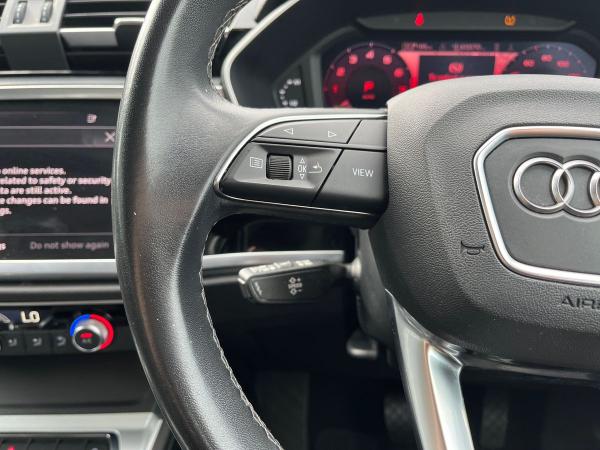 Audi Q3 Photo autoimg-3c05a60d622e7e6db616cf105d6f818e387b12ae.jpg