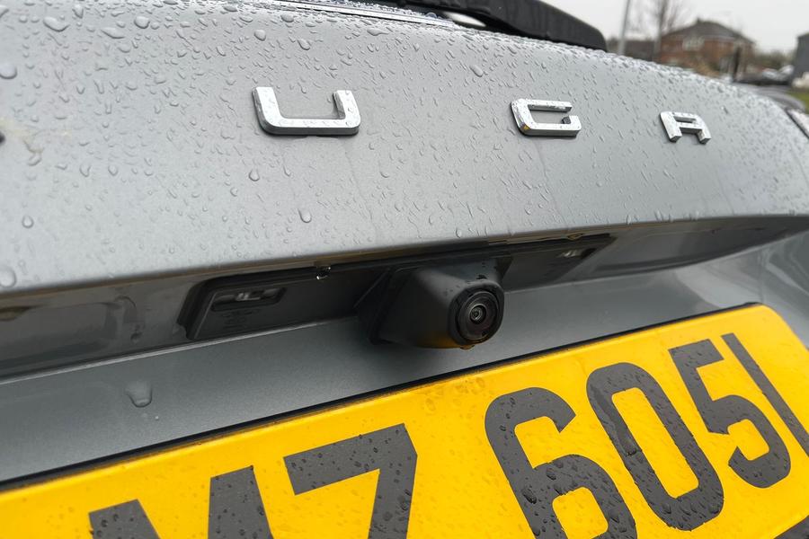 Ford Kuga Photo autoimg-3c0cbc1a9200aa6f10bcffae02c8909ed404f573.jpg