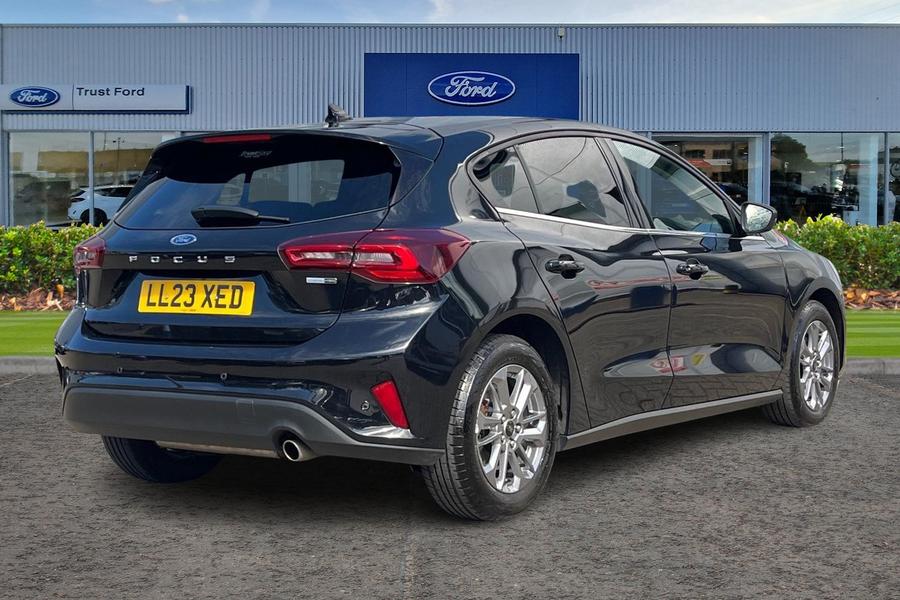 Ford Focus Photo autoimg-3c0dd48c3284374d199e0843aadbe41b9bc3b46f.jpg