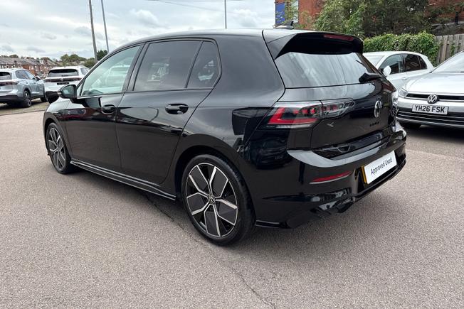VOLKSWAGEN Golf Photo 23