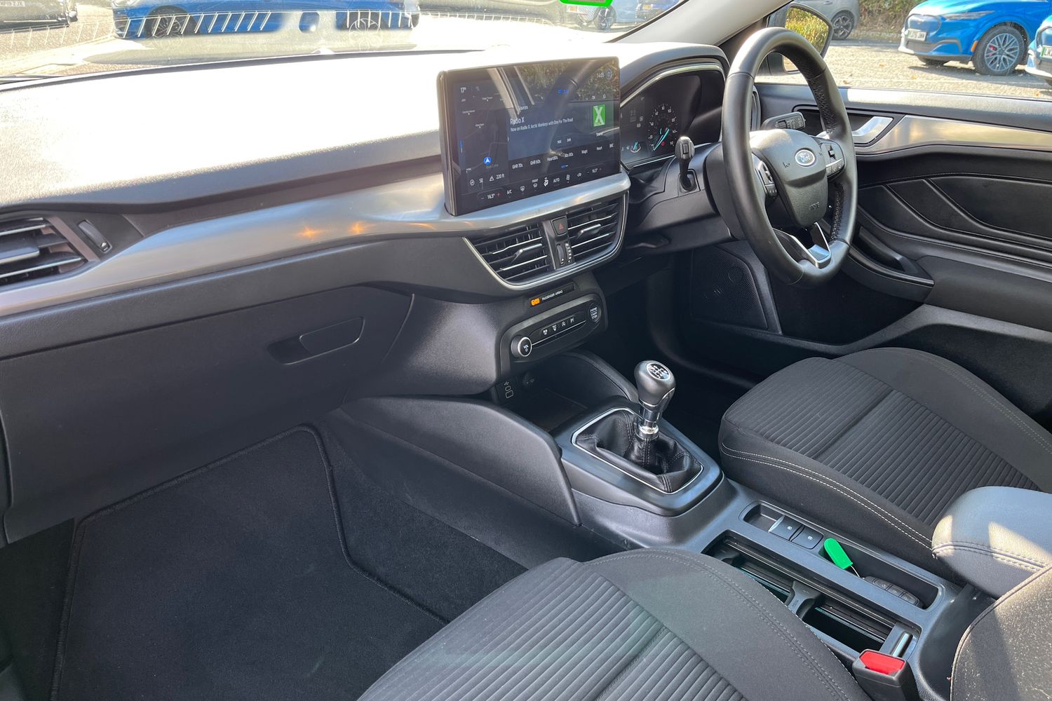 Ford FOCUS Photo 17