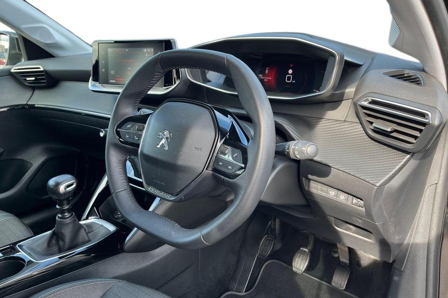 Peugeot 208 Photo autoimg-3c1ca8694af512c8451b207c783de7e986897fb4.jpg