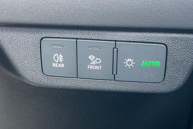 AUDI Q4 E-Tron Photo 34