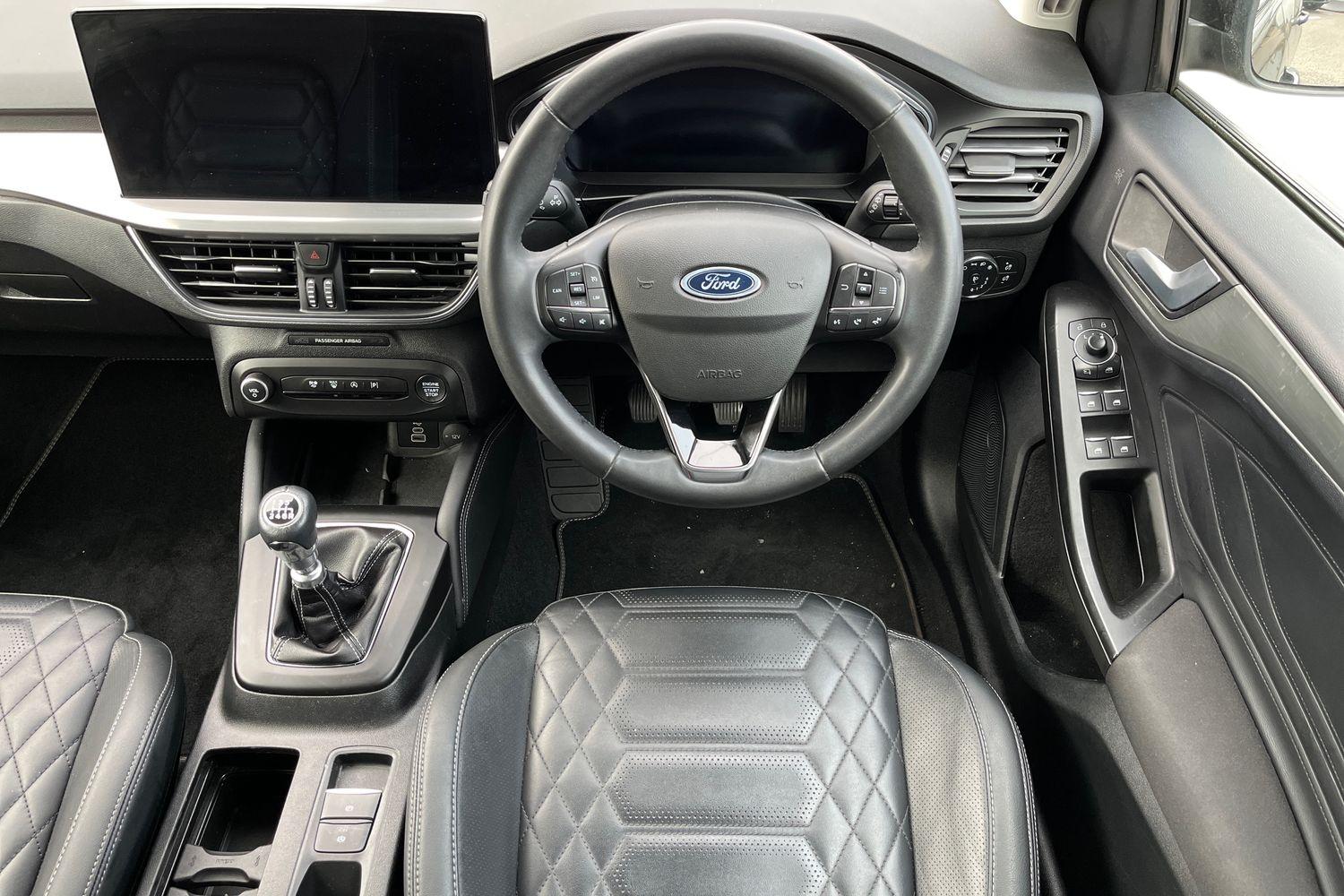 Ford FOCUS Photo 10