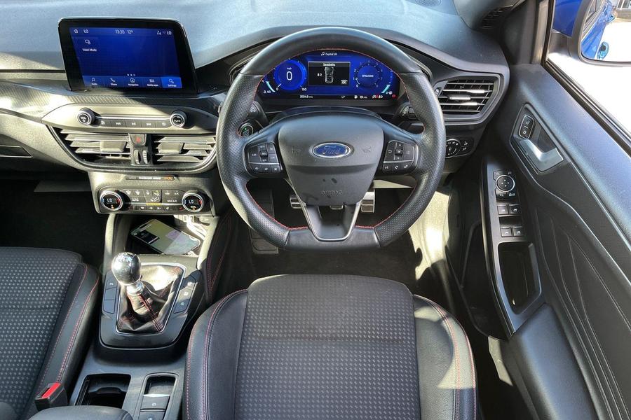 Ford Focus Photo autoimg-3c269c8bfcafc31b95f312f95a56d4b3cba4e9e6.jpg