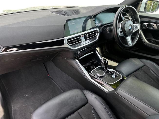 BMW 2 Series Photo 2