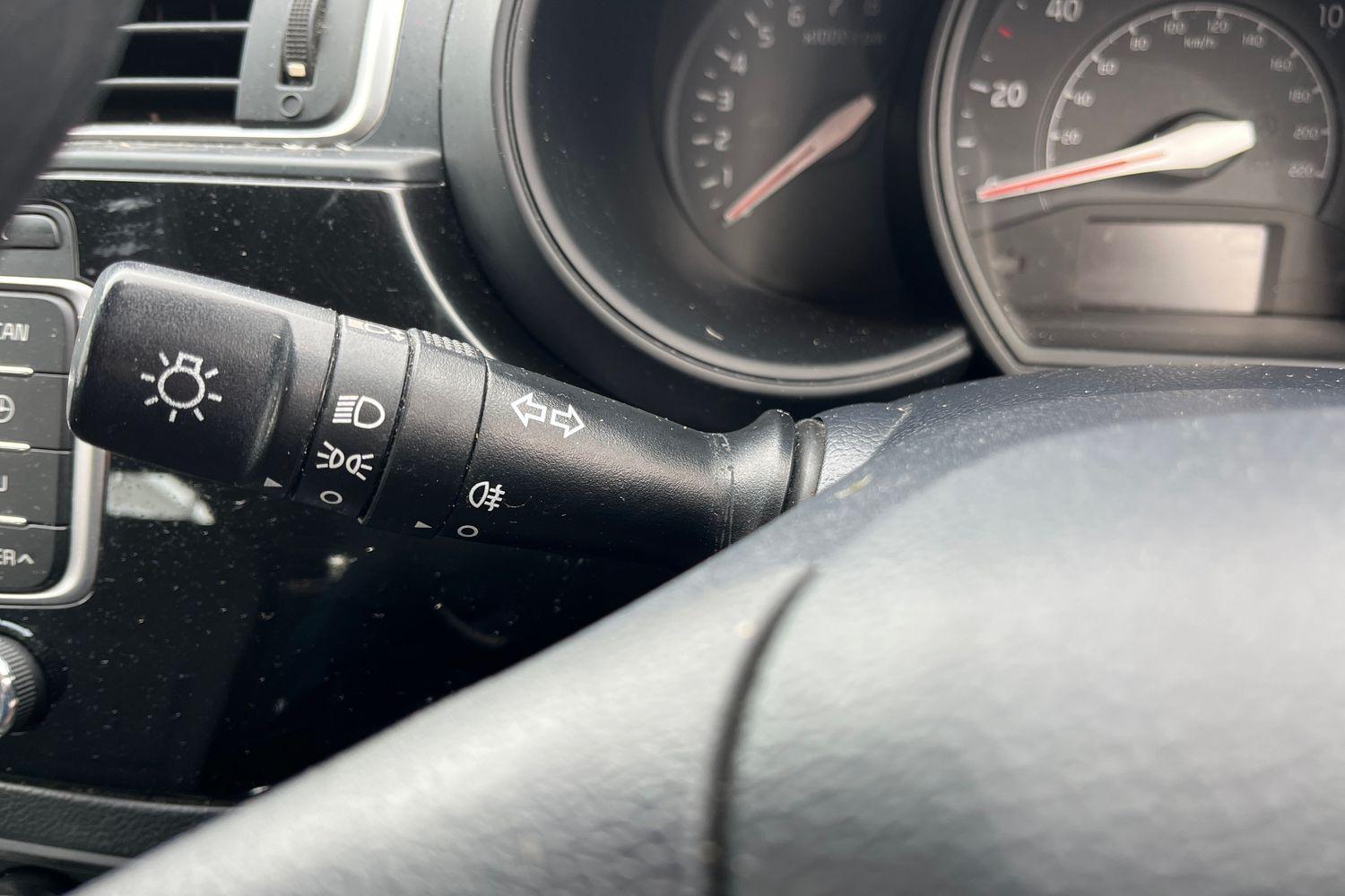 Kia RIO Photo 13