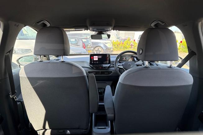 VOLKSWAGEN ID.3 Photo 42