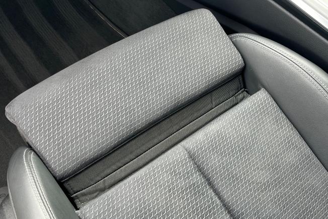AUDI A6 Photo 36