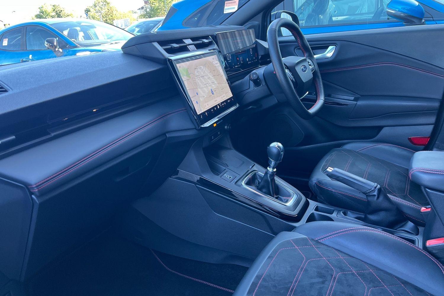 Ford PUMA Photo 17
