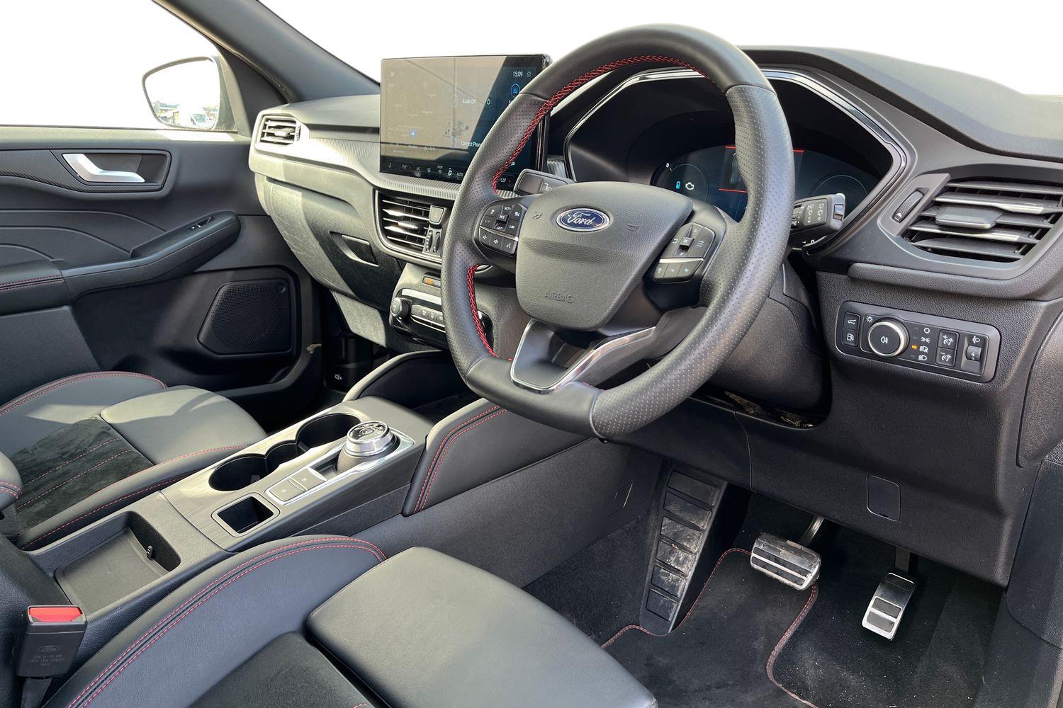 Ford KUGA Photo 8