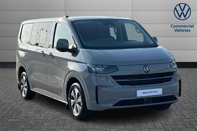 2025 Volkswagen e-Transporter T32 65kWh Commerce Pro Kombi Double Cab 5dr Electric Auto SWB (218 ps) at JCT600