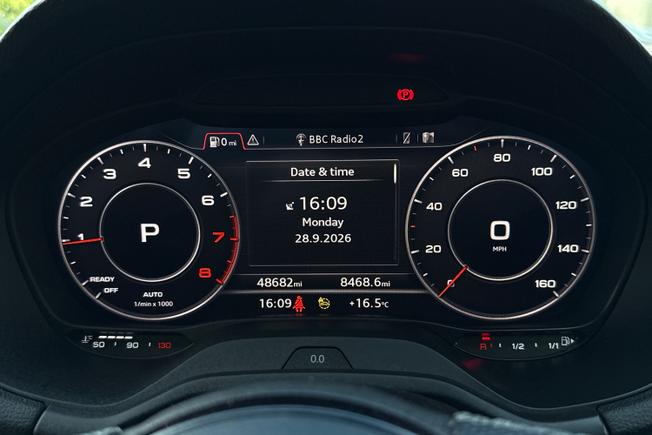Audi Q2 Photo 15