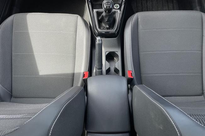 VOLKSWAGEN T-Cross Photo 39