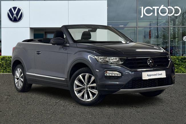 Volkswagen T-Roc Photo 1