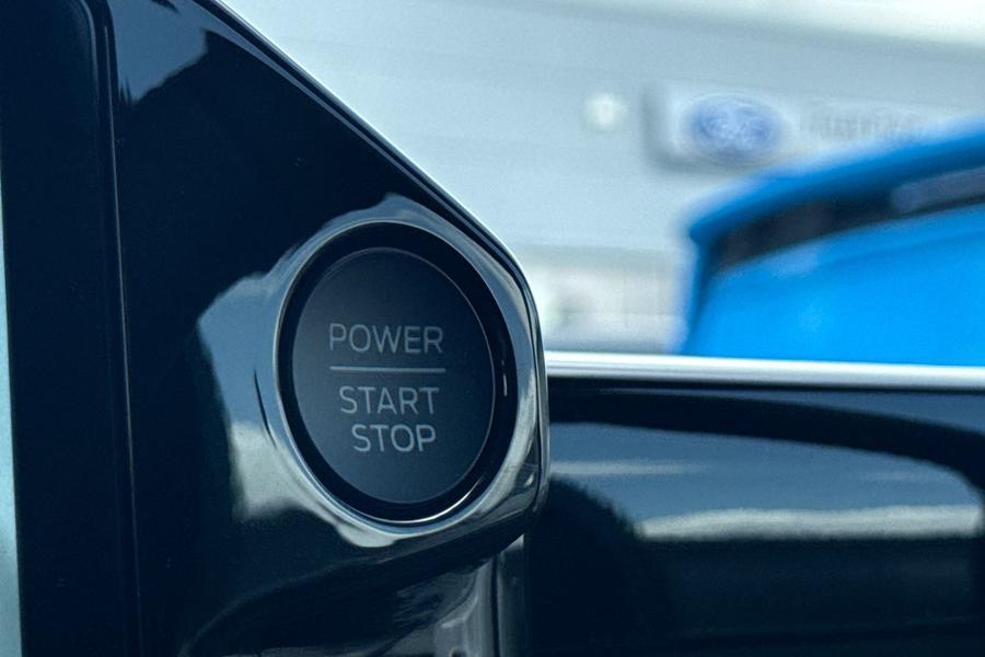 Ford TRANSIT CUSTOM Photo autoimg-3c41975dd63db9856ea25791d2c7bd69cfff7980.jpg