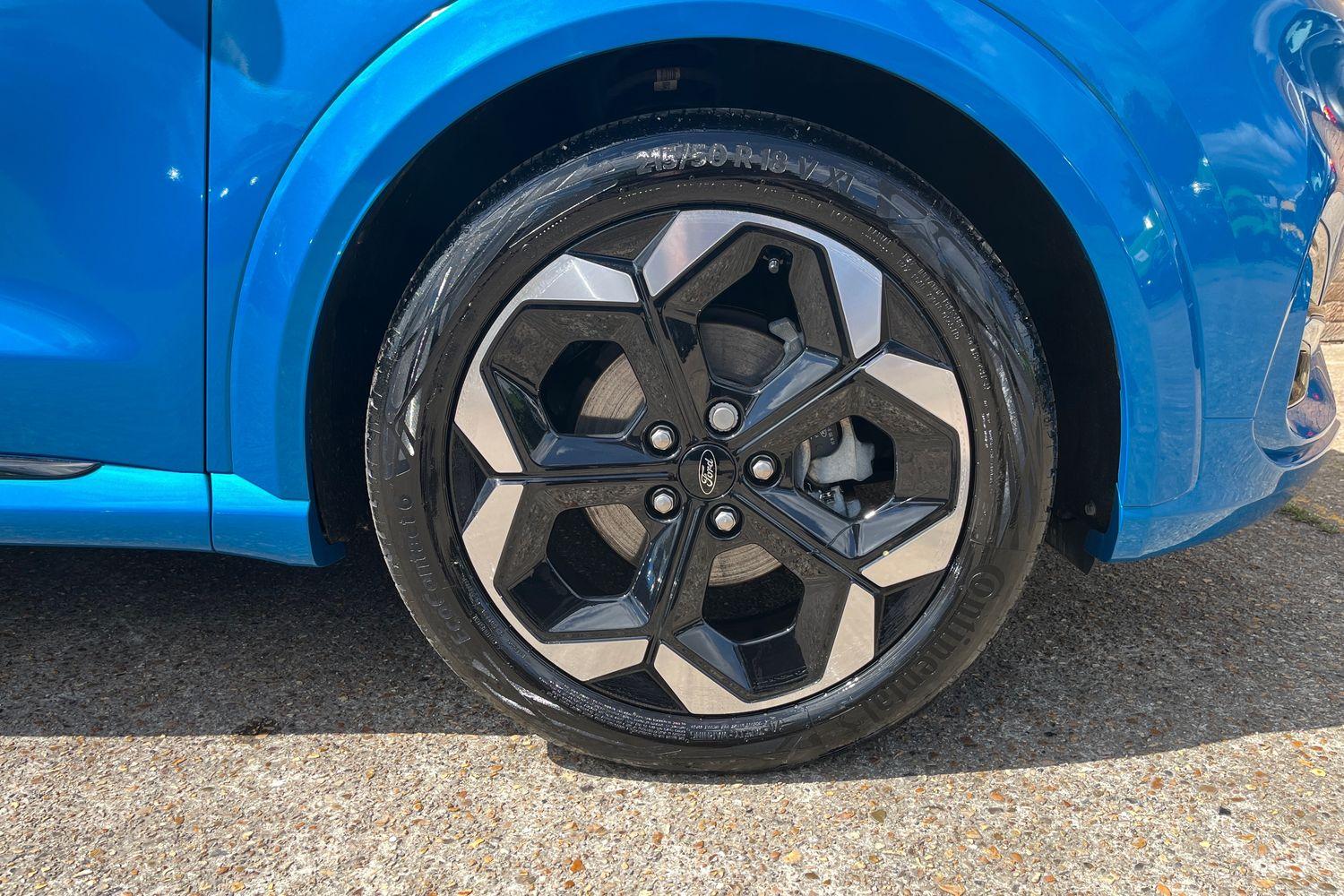 Ford PUMA Photo 7
