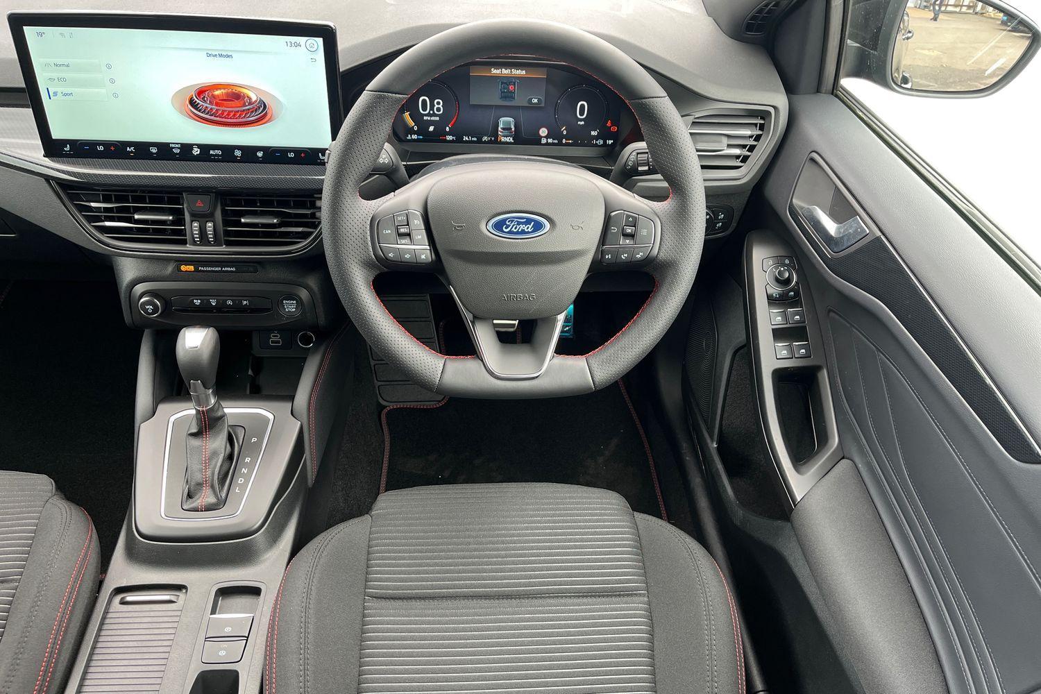 Ford FOCUS Photo 10