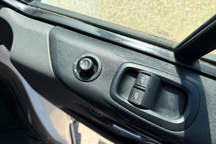 Ford TRANSIT CUSTOM Photo autoimg-3c460b53233e999a989b3093533589482f64c6e1.jpg