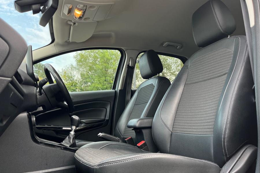 Ford Ecosport Photo autoimg-3c4d82a106b7485c3ffbc76e83f38a1555ef2b2f.jpg
