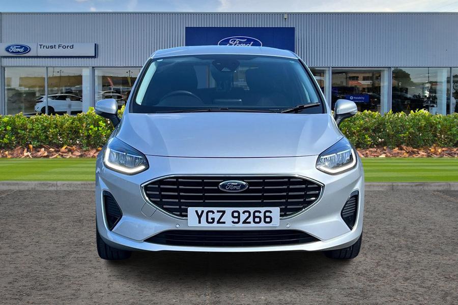 Ford FIESTA Photo autoimg-3c570393bfc7d9a4feb37c3ae74b5134dd4d7937.jpg