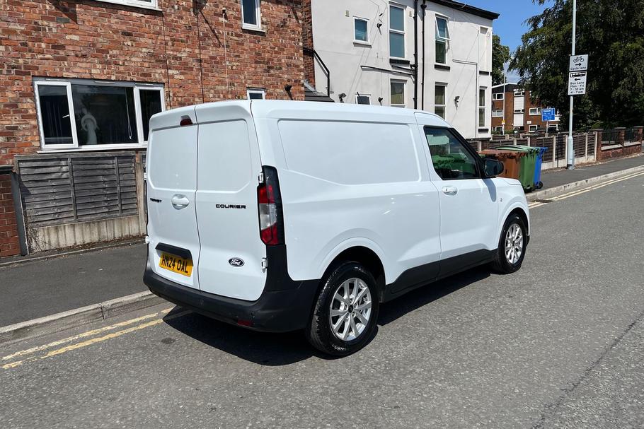 Used Ford TRANSIT COURIER HN24OAL 16