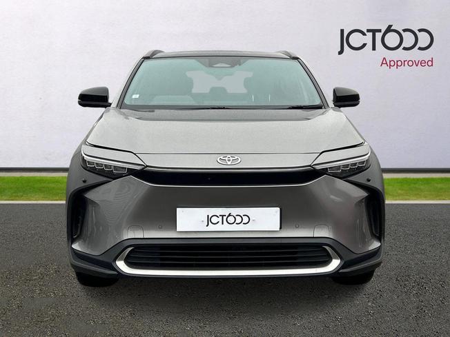Toyota Bz4x Photo 8