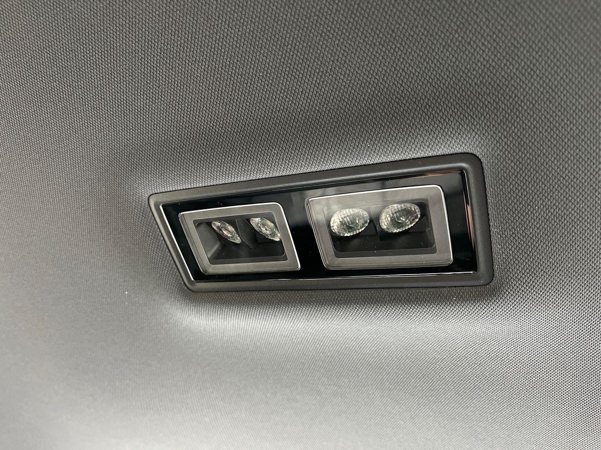 Volkswagen Golf Photo autoimg-3c64cfb48ad603cb3e6cd7b767ea3e30a5f9c789.jpg