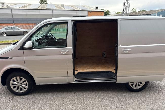 Volkswagen Transporter Photo 23