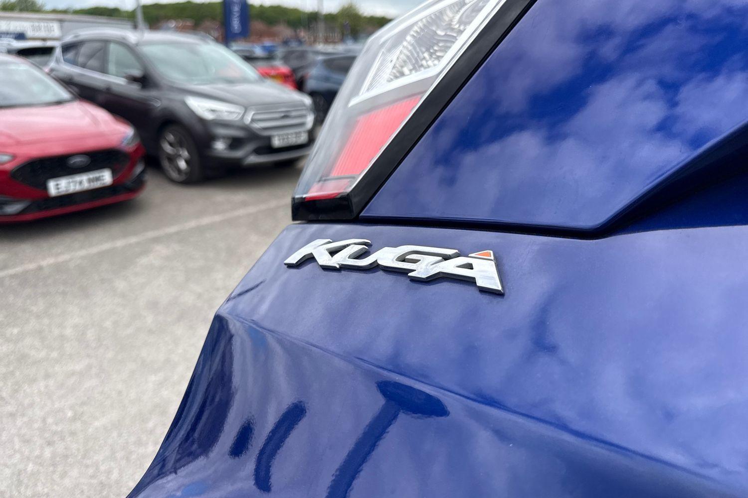 Ford KUGA Photo 22